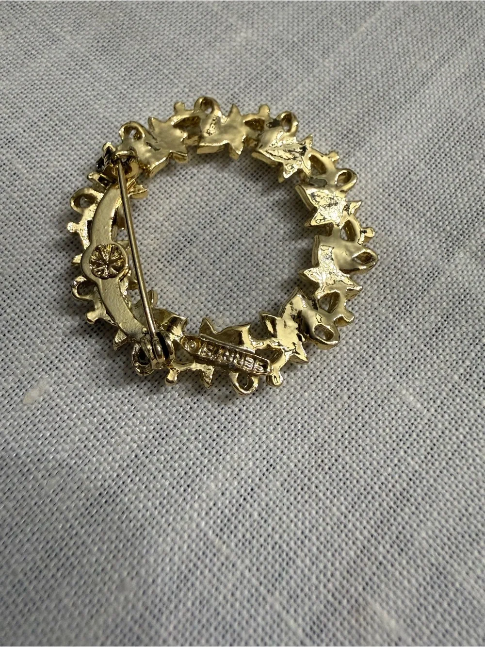 Vintage Gerrys Gold-Tone Wreath Brooch with Green Accents